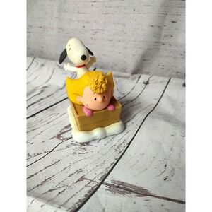 McDonald's 2015 Peanuts Movie #5 Sally & Snoopy Rolling Toy Figure